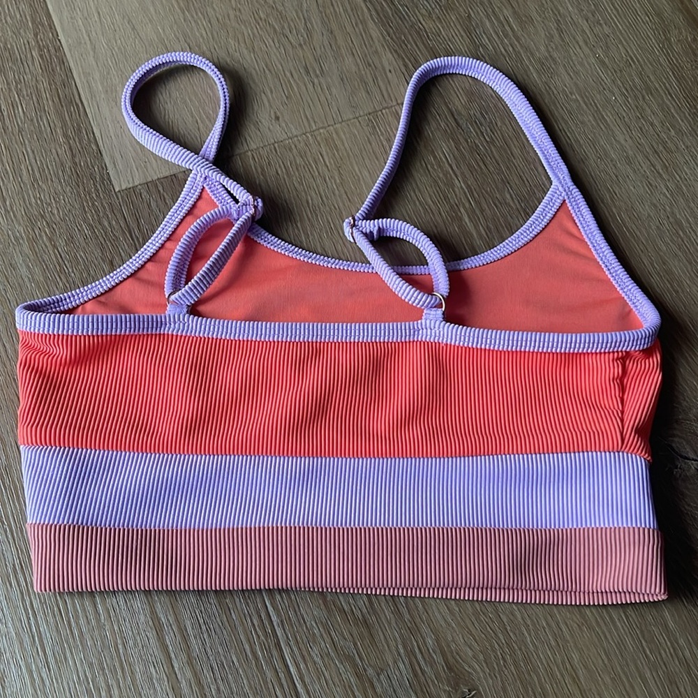 NWOT Beach Riot Eva Bikini / Gym Top - Picture 10 of 12